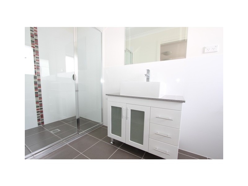 10/12 Mulloon Street, Queanbeyan NSW 2620