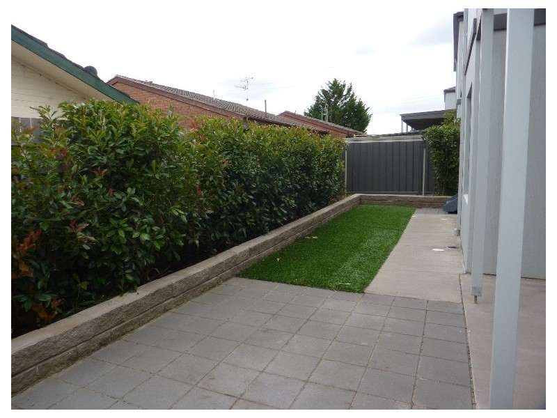 3/49-51 Donald Road, Queanbeyan NSW 2620