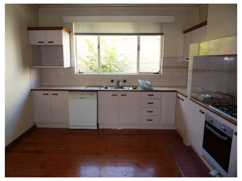 107 Campbell Street, Queanbeyan NSW 2620