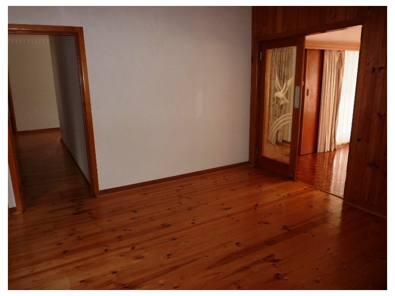 107 Campbell Street, Queanbeyan NSW 2620