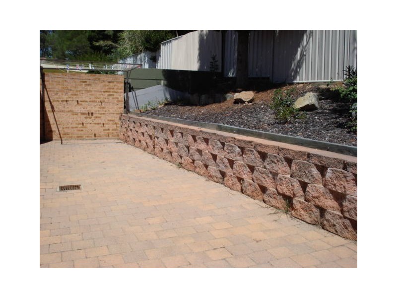 4/13 Ross Road, Queanbeyan NSW 2620