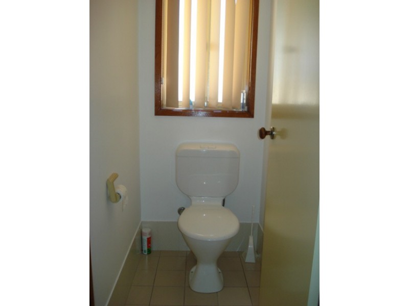 4/13 Ross Road, Queanbeyan NSW 2620