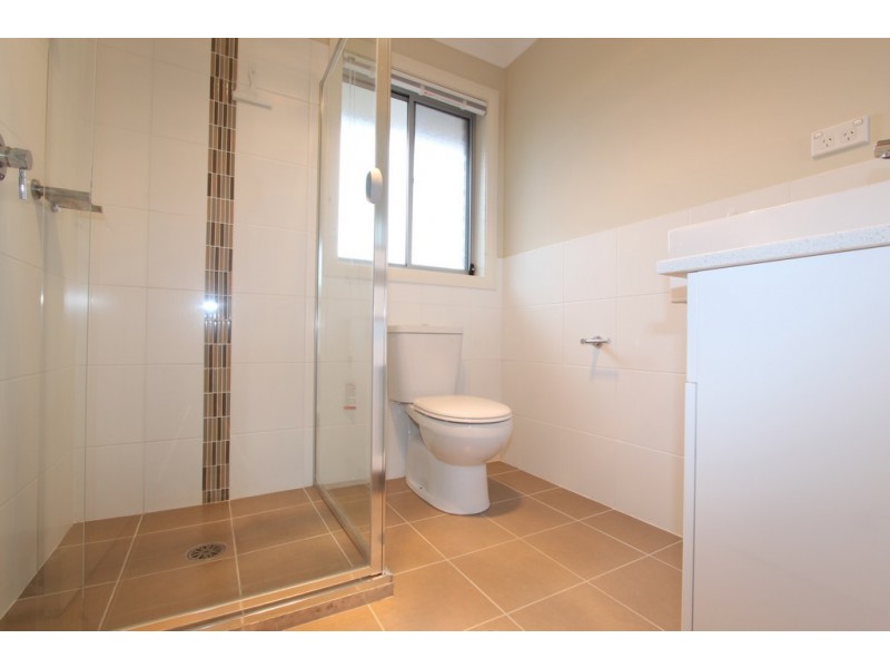 4/83 Tharwa Road, Queanbeyan NSW 2620