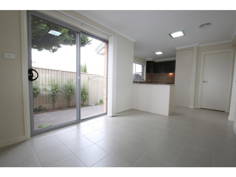 4/83 Tharwa Road, Queanbeyan NSW 2620