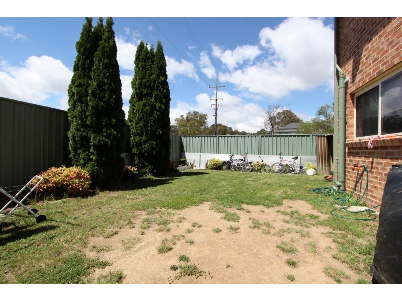 6/3 Yarrow Street, Queanbeyan NSW 2620