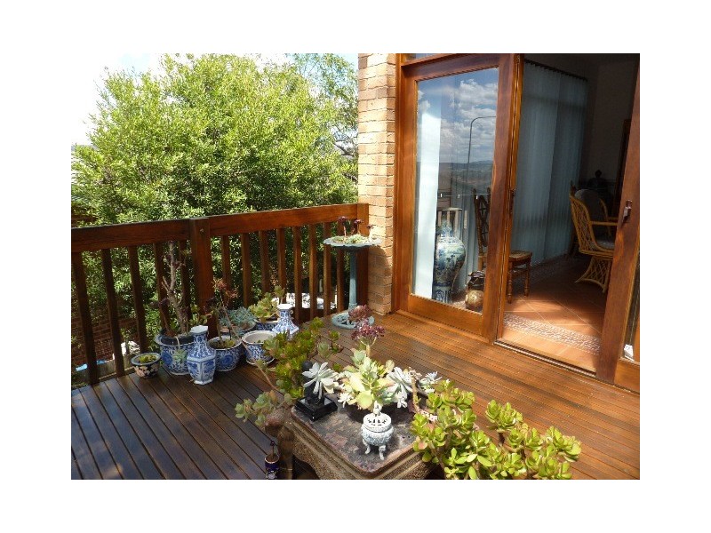 120 Candlebark Road, Queanbeyan NSW 2620