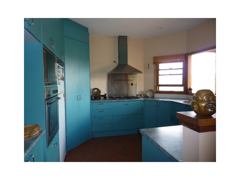 120 Candlebark Road, Queanbeyan NSW 2620