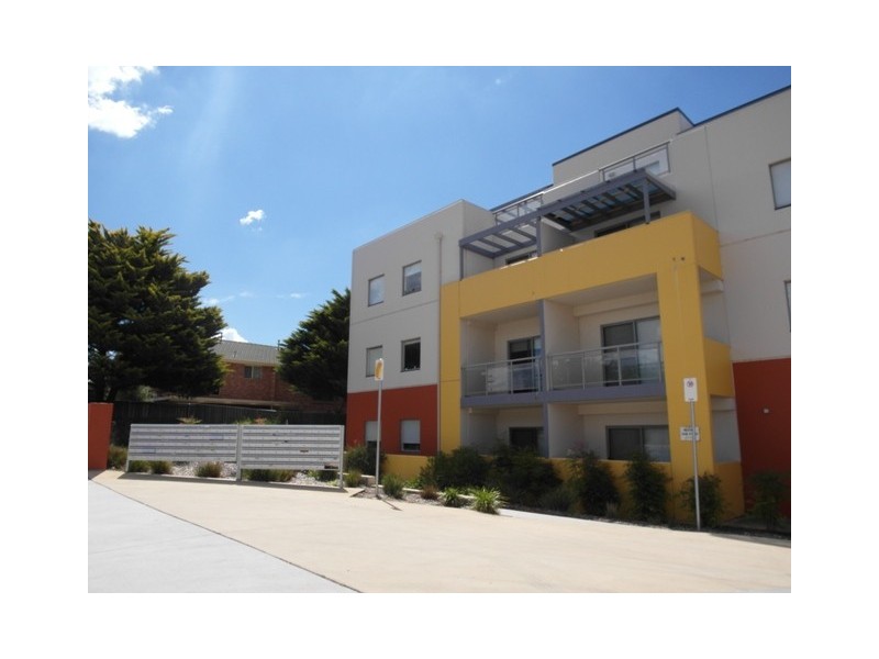 6b/17 Uriarra Road, Queanbeyan NSW 2620