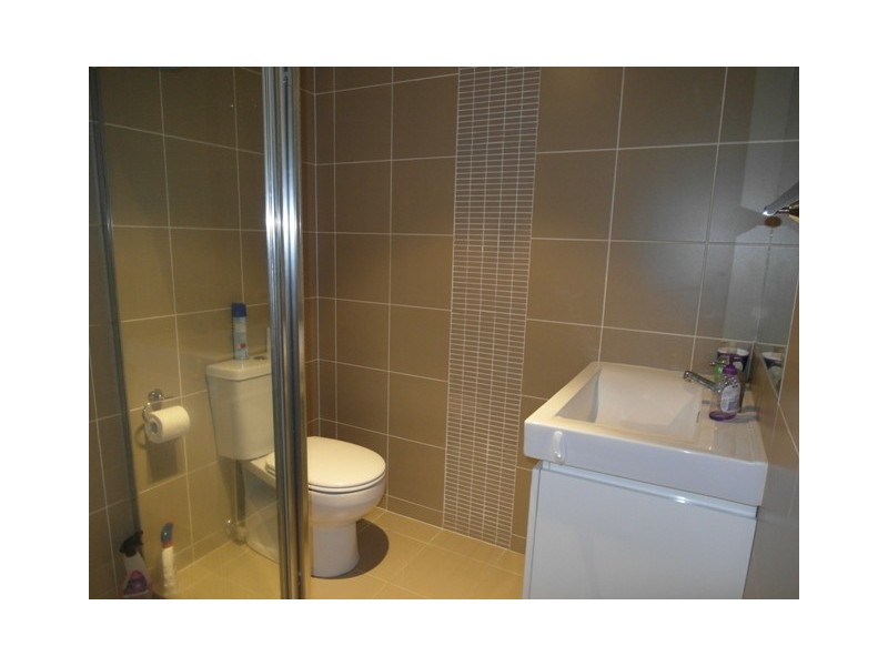 6b/17 Uriarra Road, Queanbeyan NSW 2620