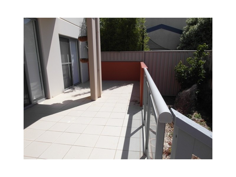 6b/17 Uriarra Road, Queanbeyan NSW 2620