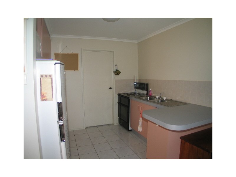 4/11-13 Hakea Street, Queanbeyan NSW 2620