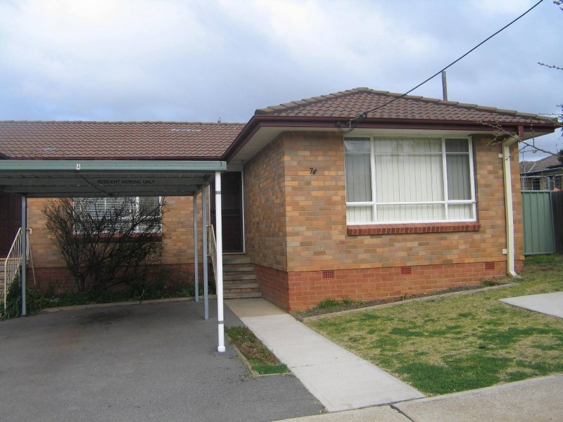 4/76 Tharwa Road, Queanbeyan NSW 2620