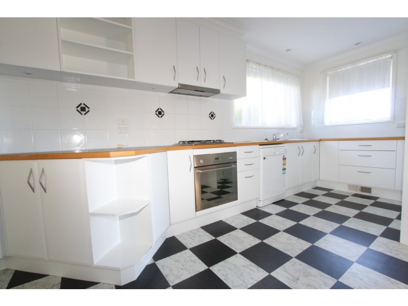 7 Dane Street, Queanbeyan NSW 2620