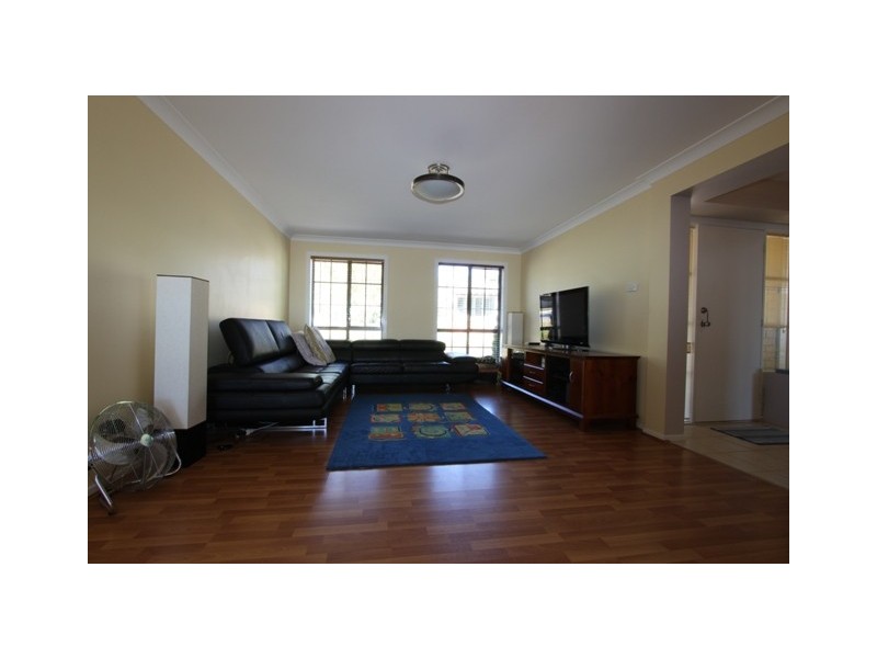 181 Waterfall Drive, Jerrabomberra NSW 2619