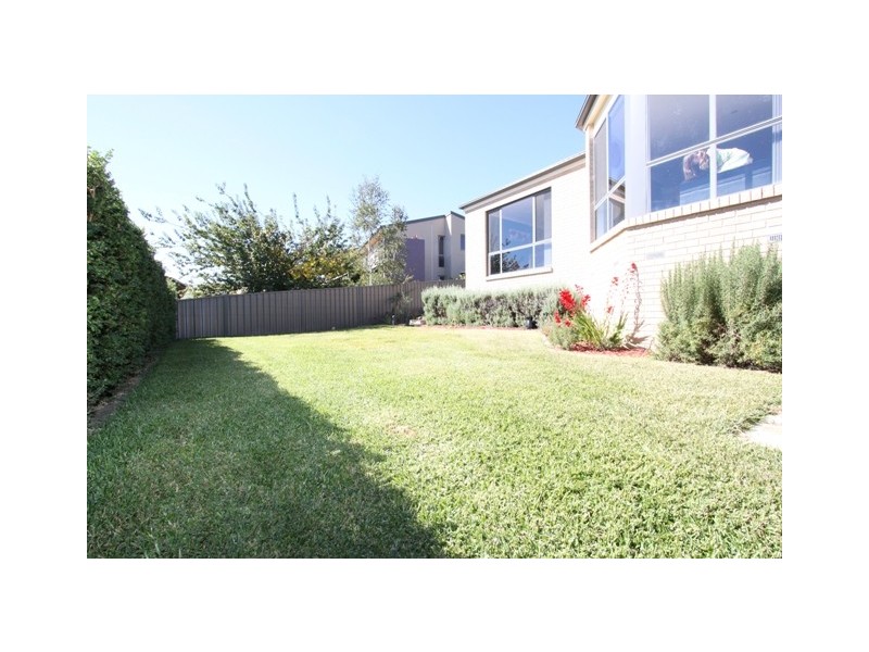 181 Waterfall Drive, Jerrabomberra NSW 2619