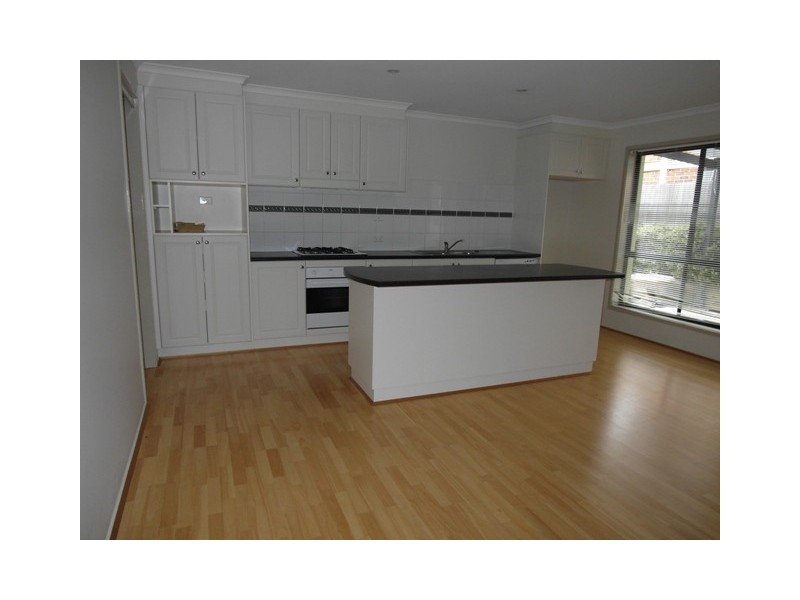 34 Unwin Avenue, Jerrabomberra NSW 2619