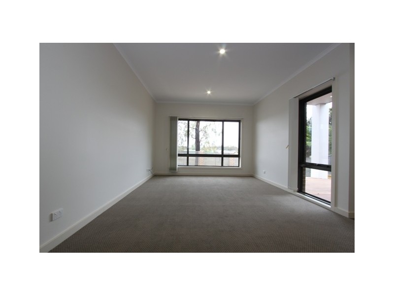 3/136 Morton Street, Queanbeyan NSW 2620