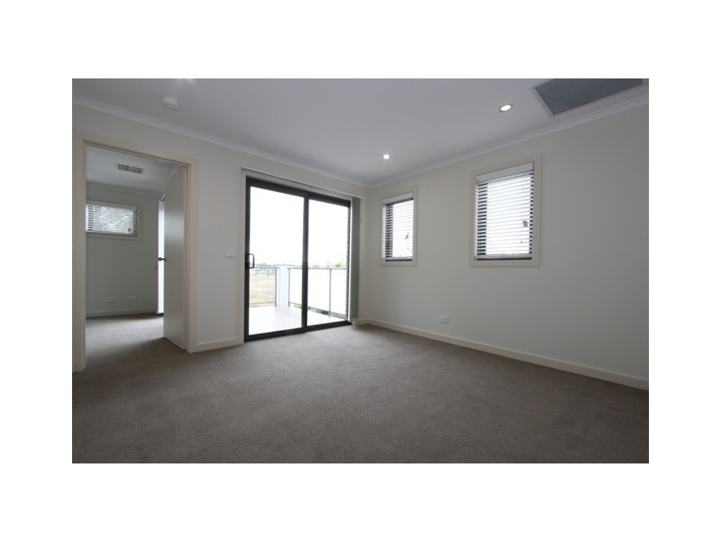 3/136 Morton Street, Queanbeyan NSW 2620