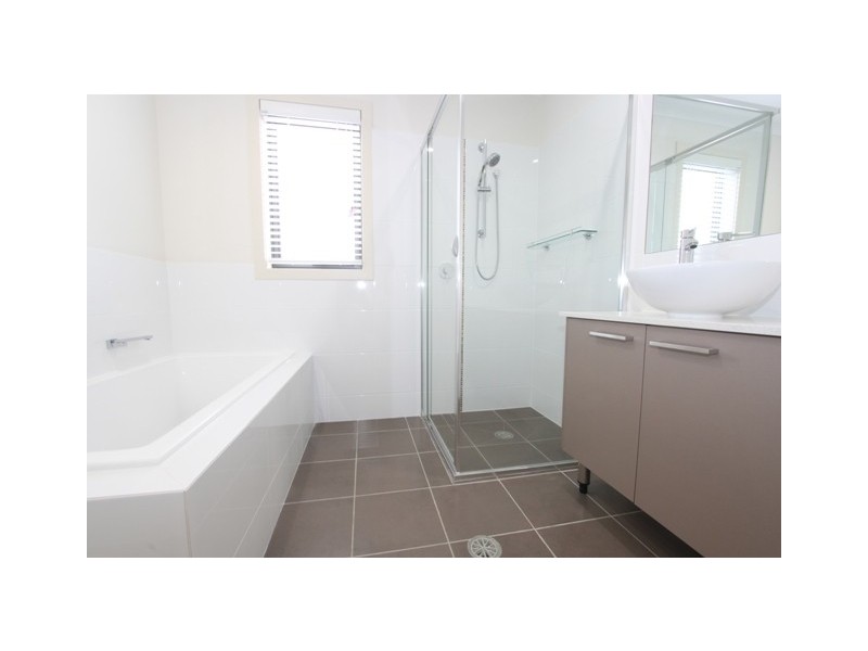 3/136 Morton Street, Queanbeyan NSW 2620