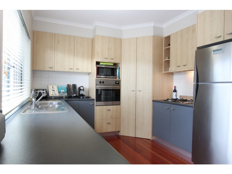 3/15 Ironbark Circuit, Jerrabomberra NSW 2619