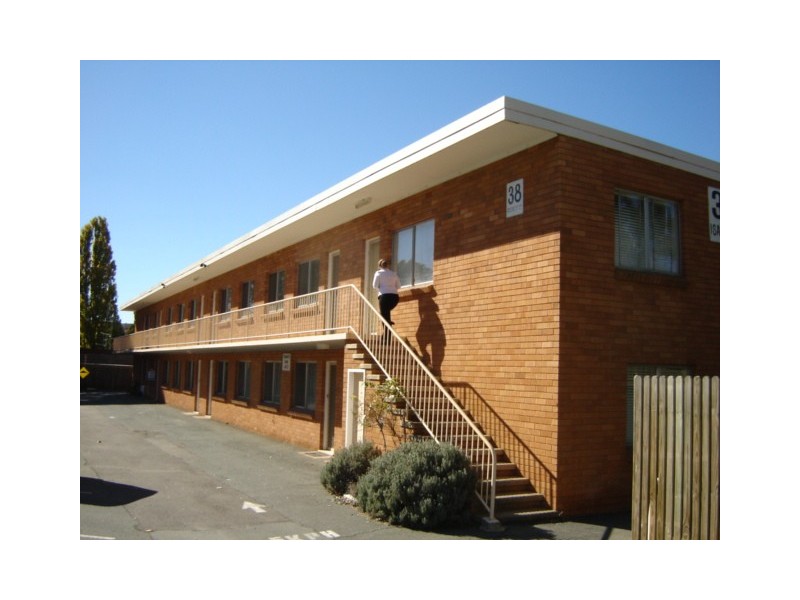 10/38 Isabella Street, Queanbeyan NSW 2620