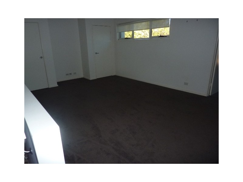 3/5 Brudenell Drive, Jerrabomberra NSW 2619