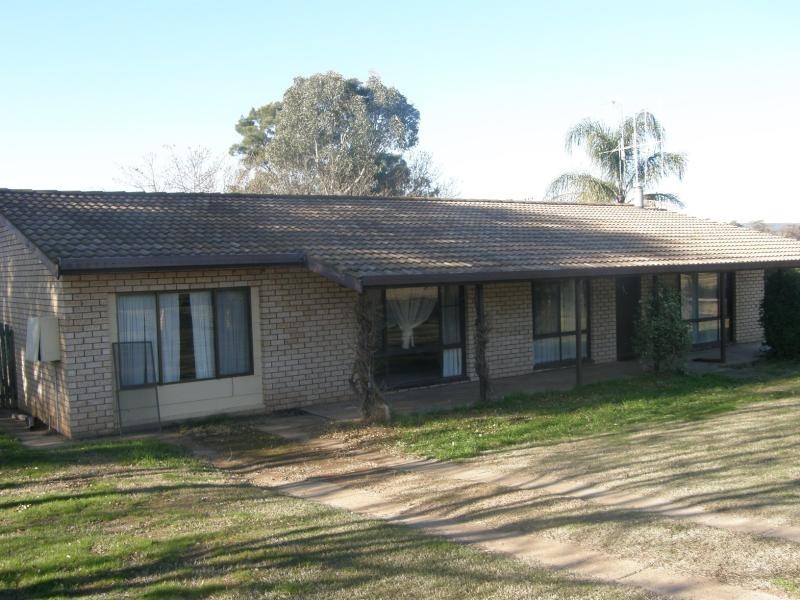 1 Main Street, Bendick Murrell NSW 2803