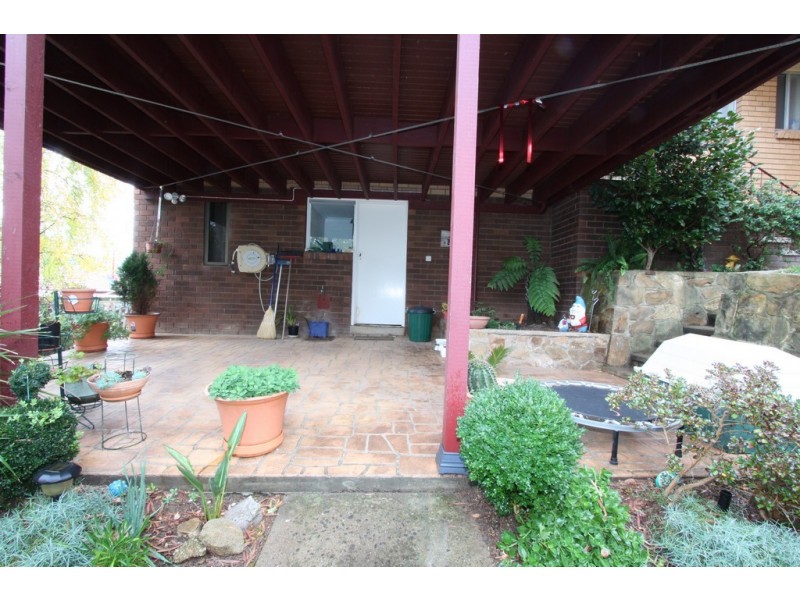 4 Cypress Place, Queanbeyan NSW 2620