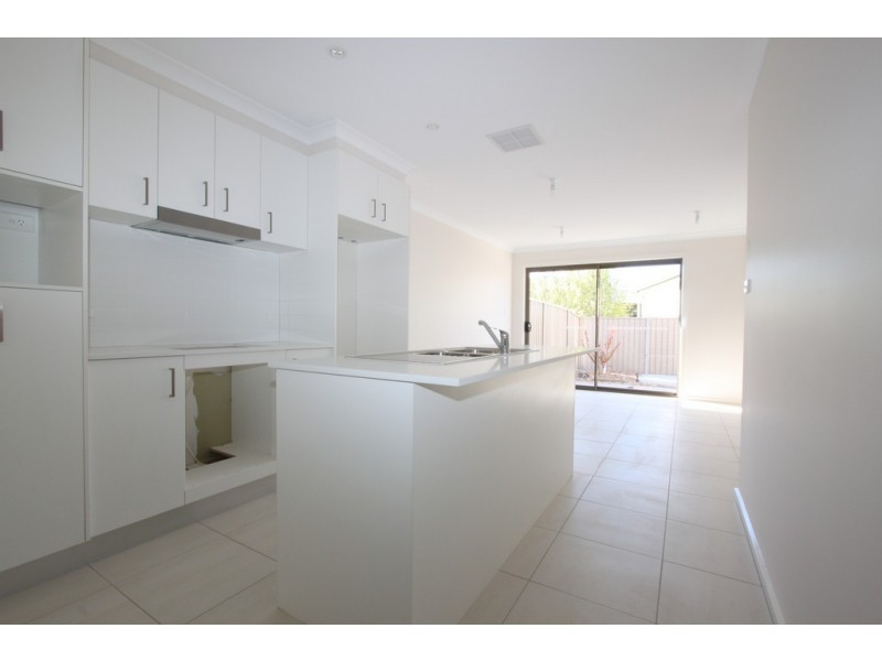 5/26 Carrington Street, Queanbeyan NSW 2620