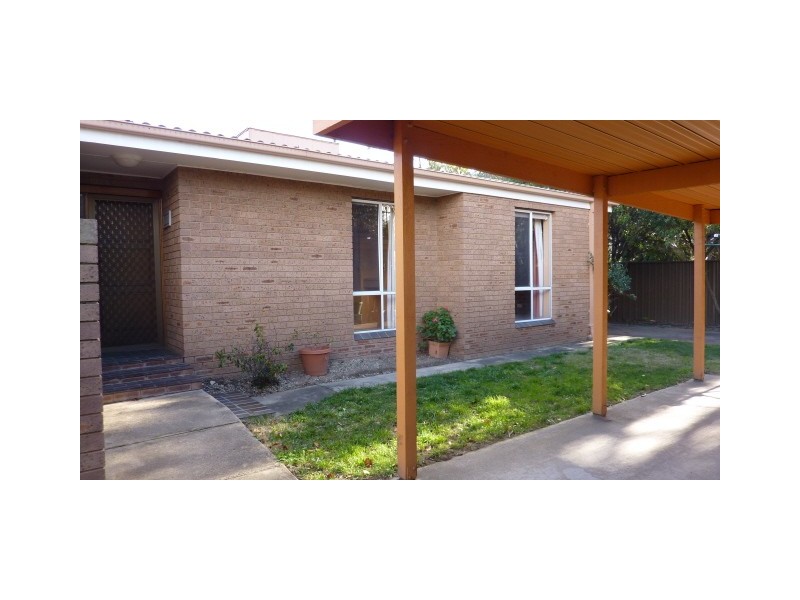 3/40 MacQuoid Street, Queanbeyan NSW 2620