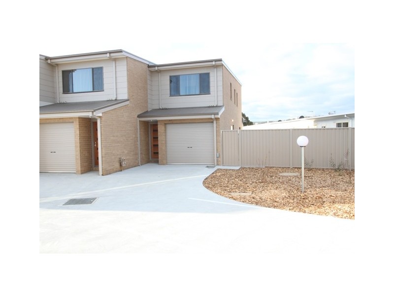 4/26 Carrington Street, Queanbeyan NSW 2620