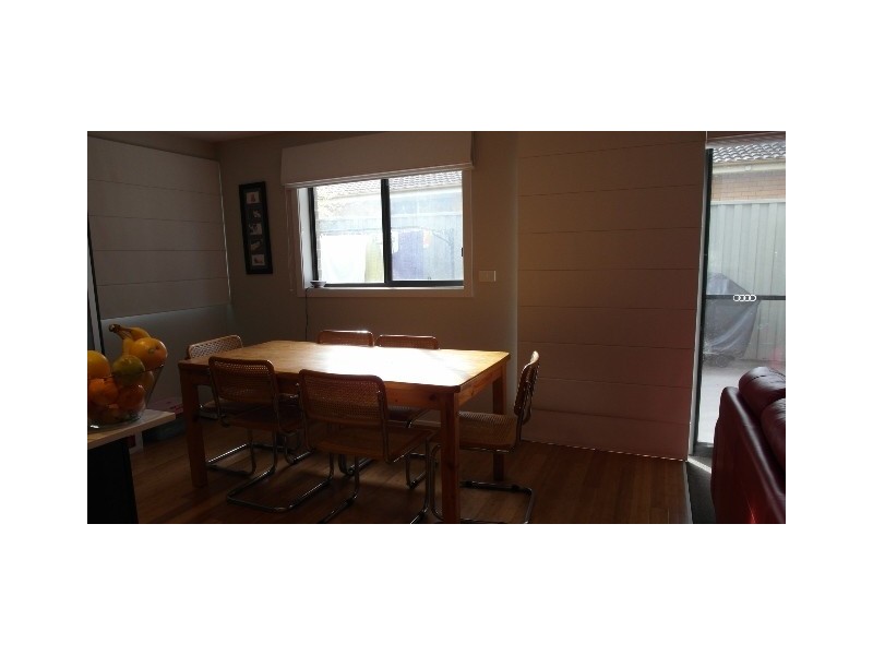 1/19 Broughton Place, Queanbeyan NSW 2620