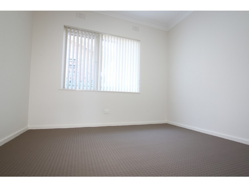 1/26 Carrington Street, Queanbeyan NSW 2620