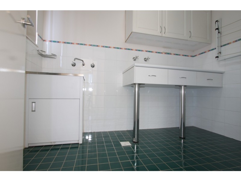 1/26 Carrington Street, Queanbeyan NSW 2620