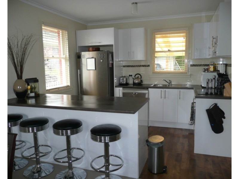 127 Donald Road, Queanbeyan NSW 2620