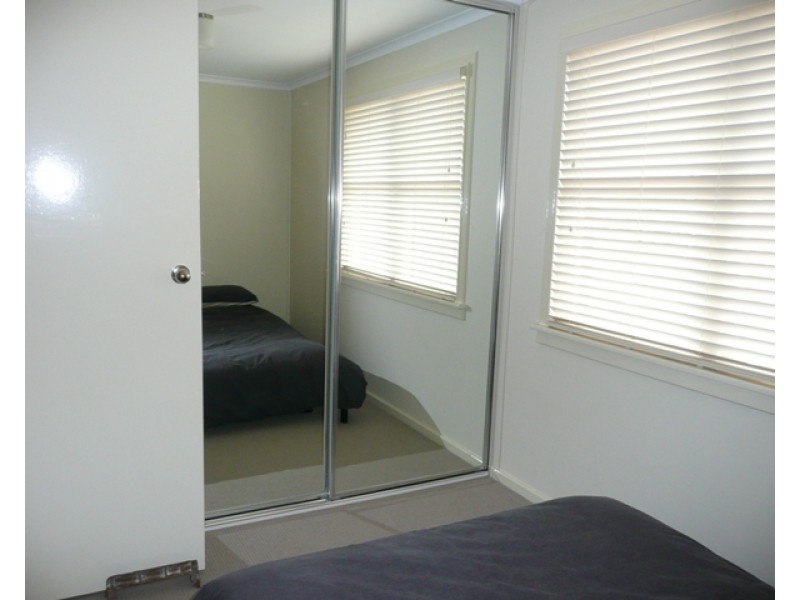 127 Donald Road, Queanbeyan NSW 2620