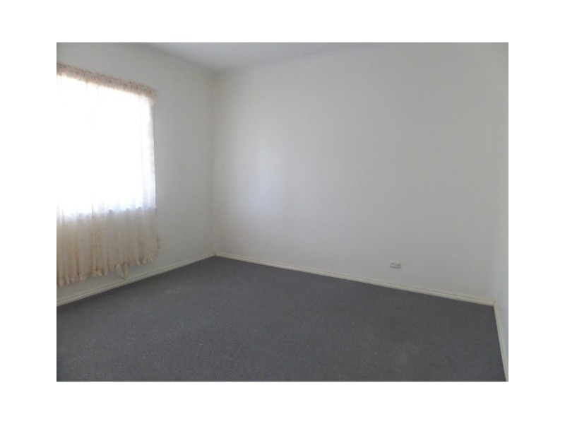 16 George Street, Queanbeyan NSW 2620
