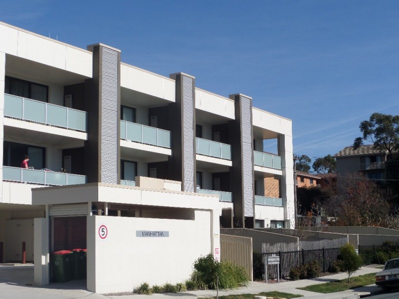 1/88 Henderson Road, Queanbeyan NSW 2620