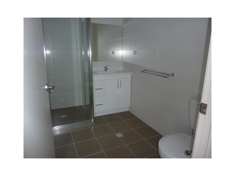 1/88 Henderson Road, Queanbeyan NSW 2620