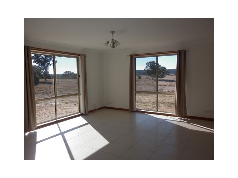 2/96 Doust Road, Bywong NSW 2621