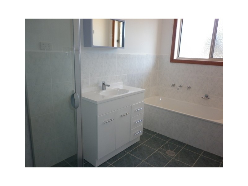 2/96 Doust Road, Bywong NSW 2621