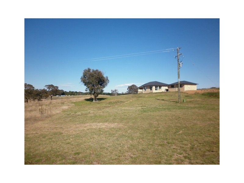 2/96 Doust Road, Bywong NSW 2621