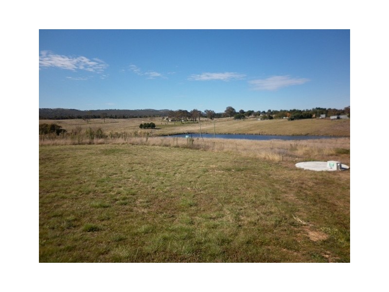 2/96 Doust Road, Bywong NSW 2621