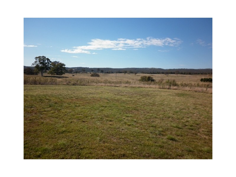 2/96 Doust Road, Bywong NSW 2621