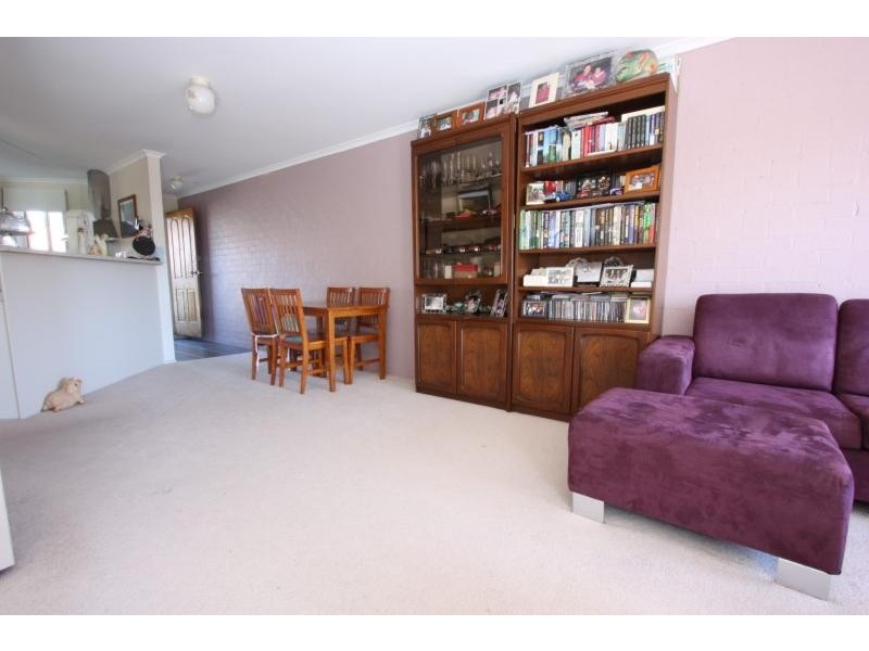 14/17 Elm Way, Jerrabomberra NSW 2619