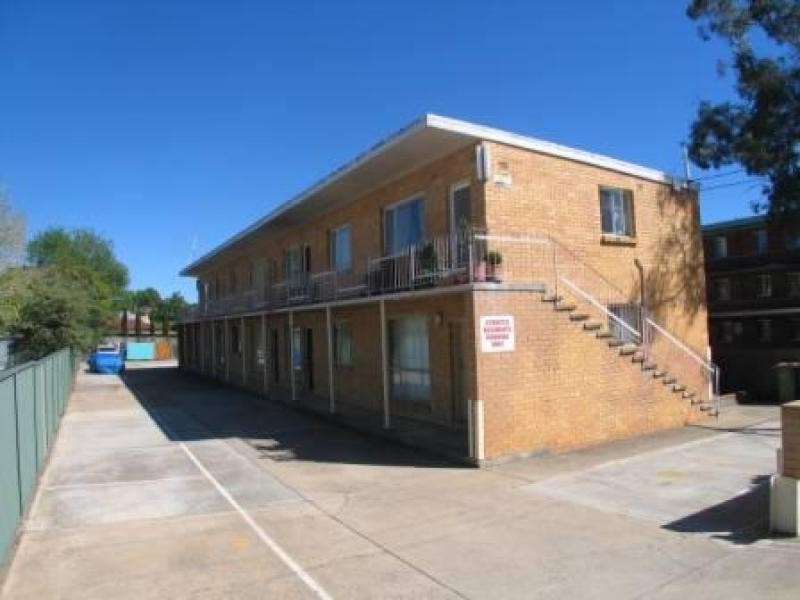 Unit 1/3 Charles Street, Queanbeyan NSW 2620