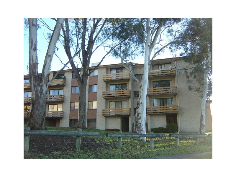 33/5 Crest Road, Queanbeyan NSW 2620