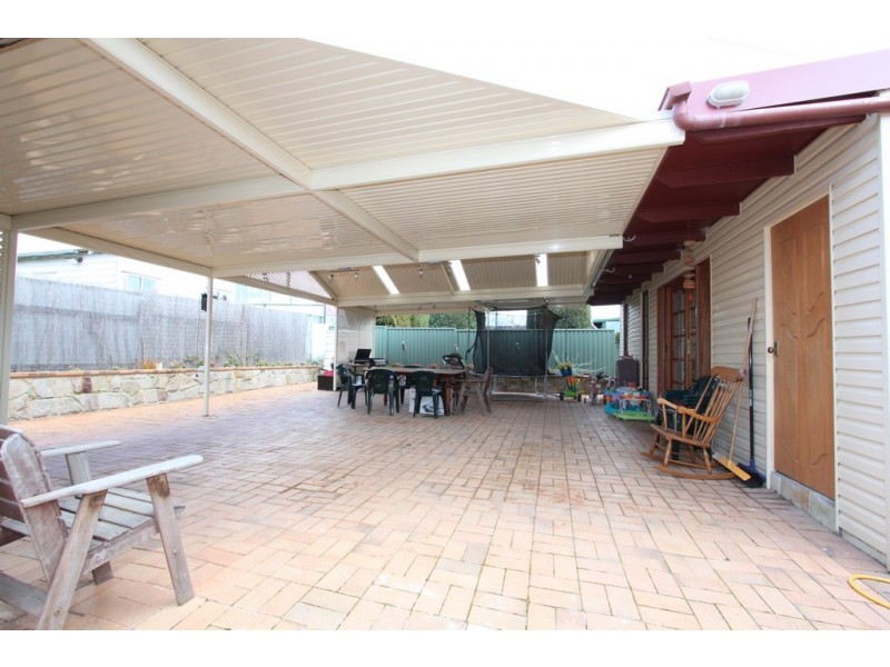 48 Henderson Road, Queanbeyan NSW 2620