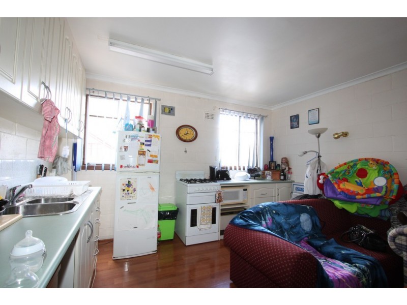 6/10 Arthur Street, Queanbeyan NSW 2620