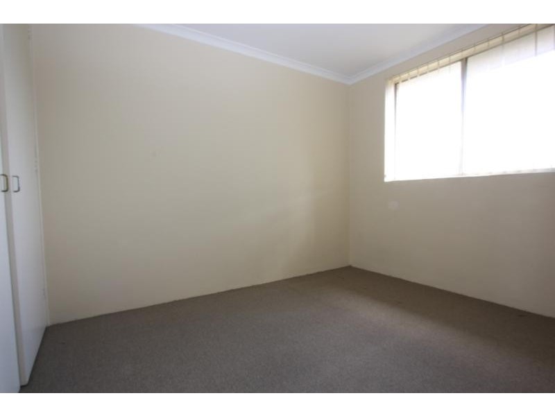 Unit 18/67 Derrima Road, Queanbeyan NSW 2620